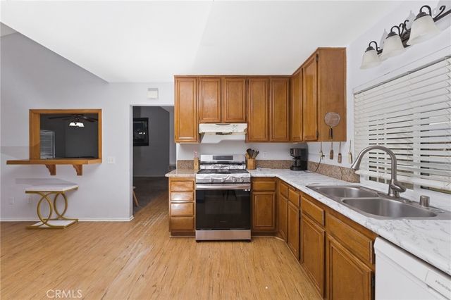 897 Digby, Hemet, CA 92545