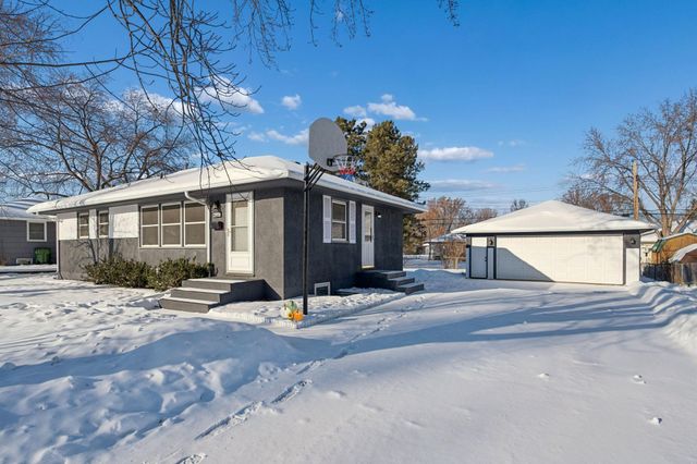 3500 72nd Avenue N, Brooklyn Center, MN 55429