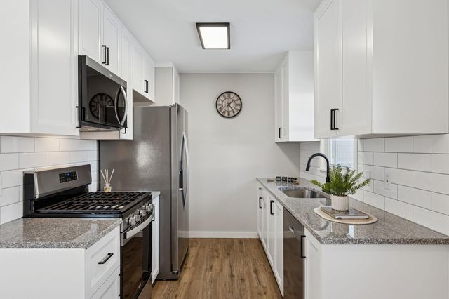 3500 72nd Avenue N, Brooklyn Center, MN 55429