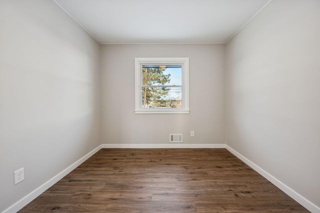 3500 72nd Avenue N, Brooklyn Center, MN 55429