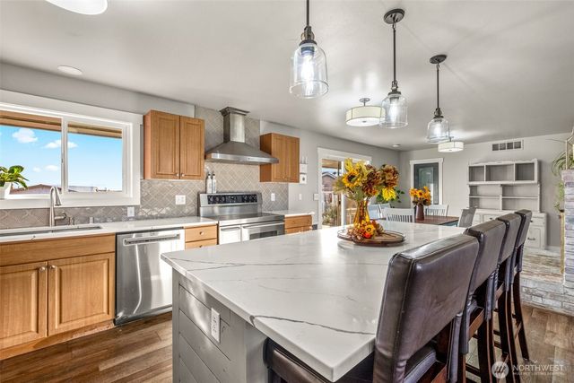 608 H Street SE, Quincy, WA 98848