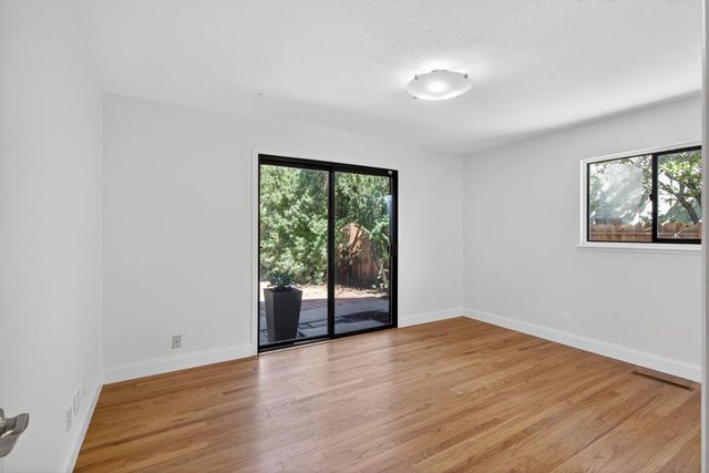 3937 Orangewood Dr, Fair Oaks, CA 95628