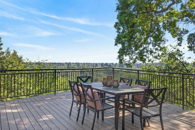 3937 Orangewood Dr, Fair Oaks, CA 95628