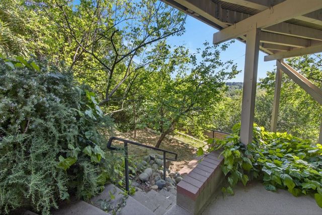 3937 Orangewood Dr, Fair Oaks, CA 95628