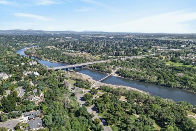 3937 Orangewood Dr, Fair Oaks, CA 95628