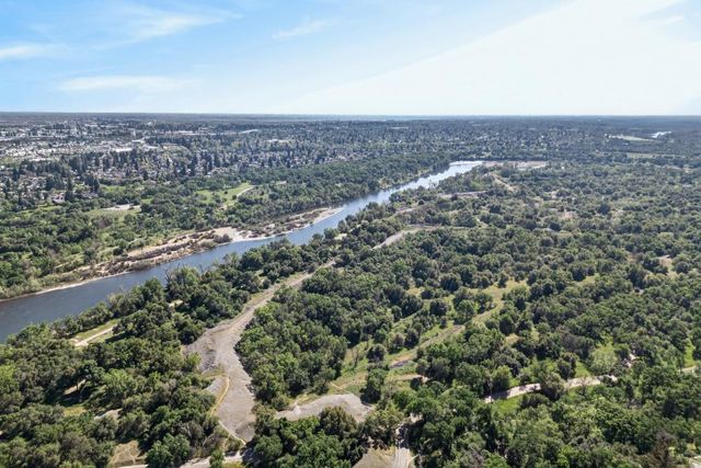 3937 Orangewood Dr, Fair Oaks, CA 95628