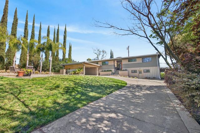 3937 Orangewood Dr, Fair Oaks, CA 95628