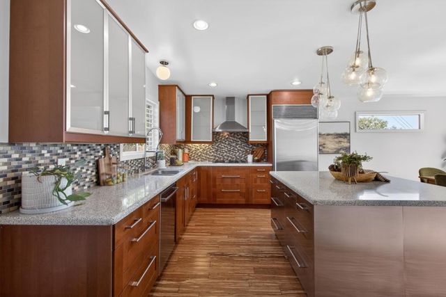 3937 Orangewood Dr, Fair Oaks, CA 95628