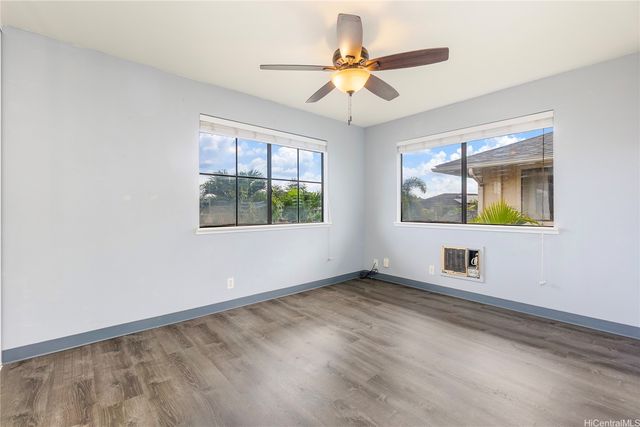 94-1018 Kalulu Loop, Waipahu, HI 96797