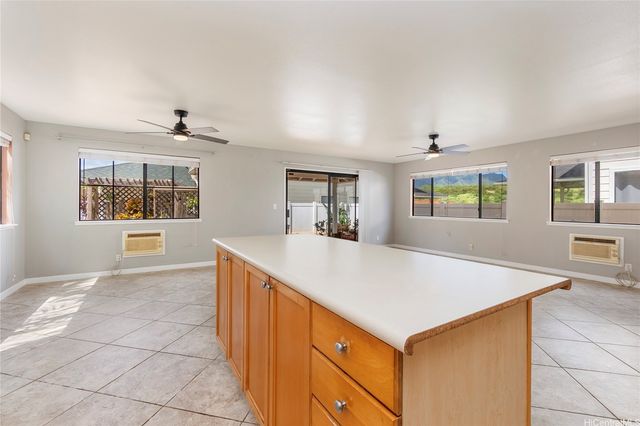 94-1018 Kalulu Loop, Waipahu, HI 96797