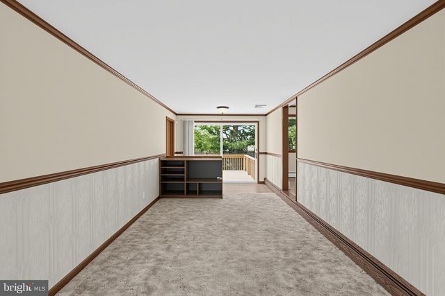 61 BERLIN CROSS KEYS RD, Sewell, NJ 08080
