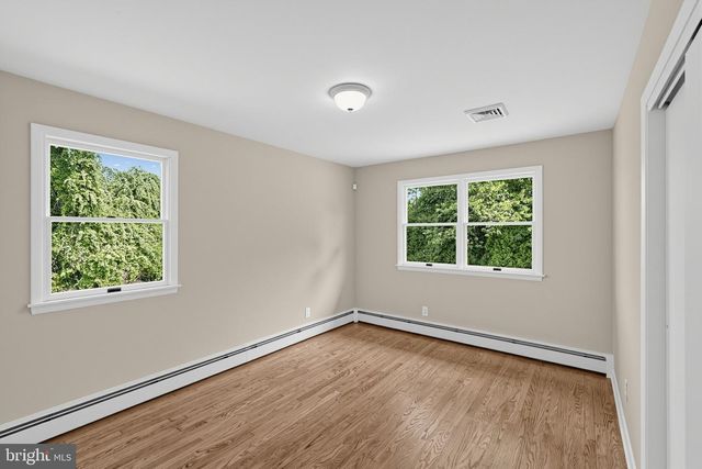 61 BERLIN CROSS KEYS RD, Sewell, NJ 08080