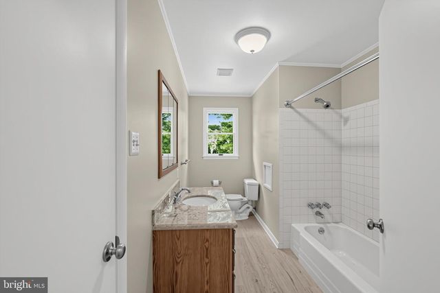 61 BERLIN CROSS KEYS RD, Sewell, NJ 08080