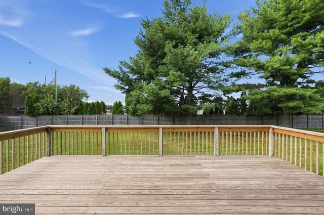61 BERLIN CROSS KEYS RD, Sewell, NJ 08080