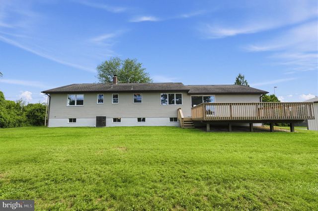 61 BERLIN CROSS KEYS RD, Sewell, NJ 08080
