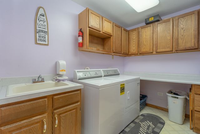 9920 Sussex Court, Mokena, IL 60448