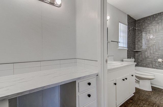 5703 Gloucester LN A, Austin, TX 78723