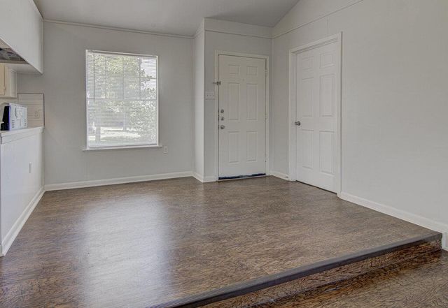 5703 Gloucester LN A, Austin, TX 78723