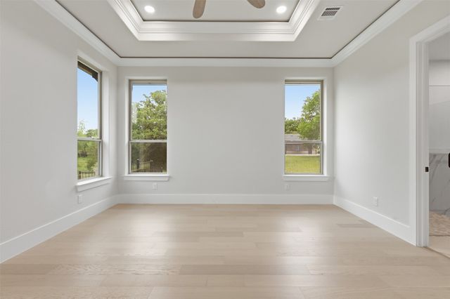 7016 Westover Drive, Granbury, TX 76049