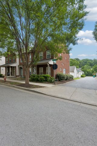7855 Heaton Way, Nashville, TN 37211