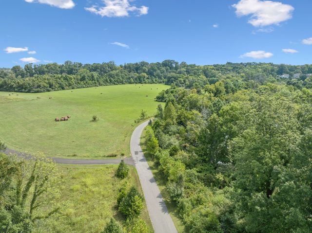 7855 Heaton Way, Nashville, TN 37211