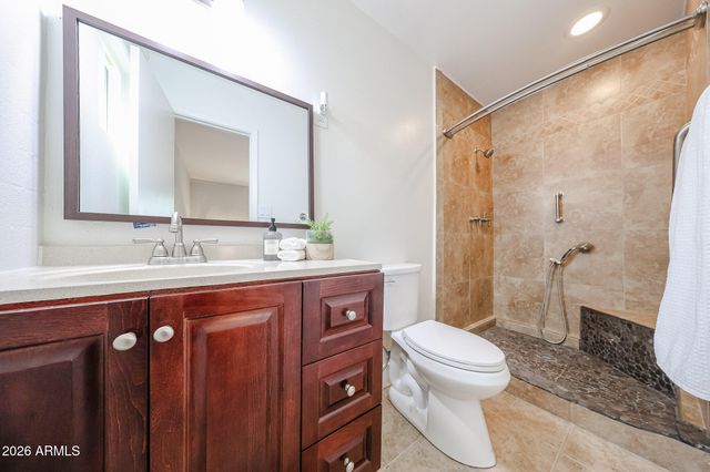1202 E ALICE Avenue, Phoenix, AZ 85020