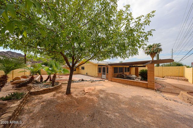 1202 E ALICE Avenue, Phoenix, AZ 85020