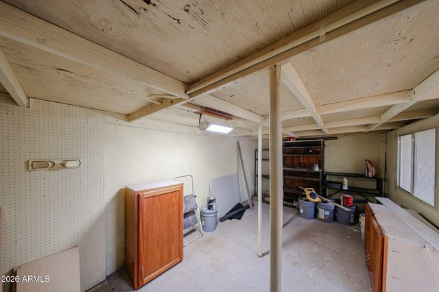 1202 E ALICE Avenue, Phoenix, AZ 85020