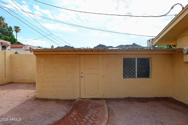1202 E ALICE Avenue, Phoenix, AZ 85020