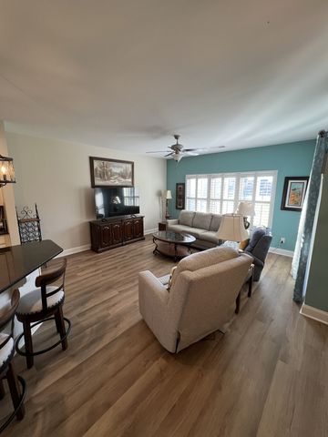 863 Meadowcrest Way, Lebanon, TN 37090