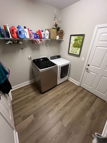 863 Meadowcrest Way, Lebanon, TN 37090