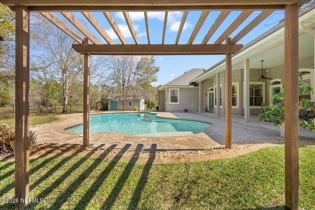 10545 S FLORA SPRINGS Road, Jacksonville, FL 32219