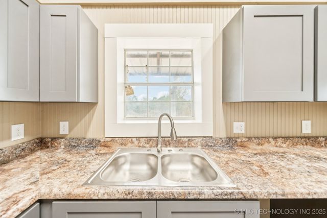 92 Circle Court, Sand Springs, OK 74063