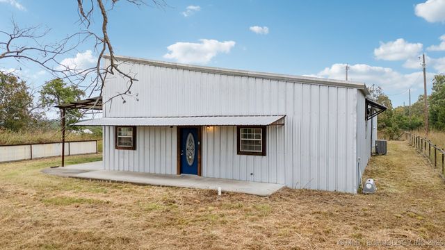 92 Circle Court, Sand Springs, OK 74063