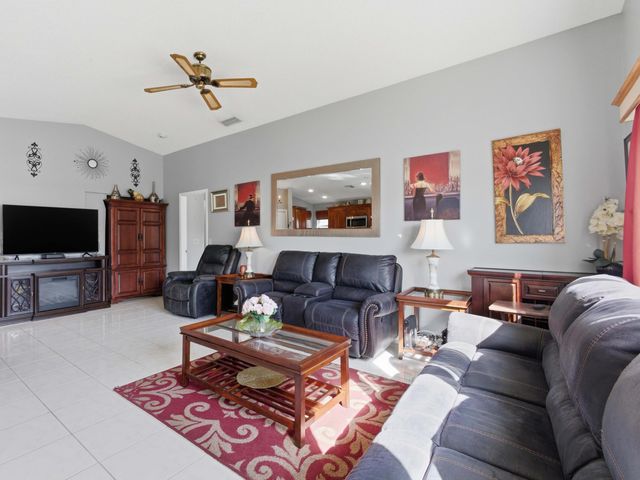 1285 Green Pine Boulevard, West Palm Beach, FL 33409