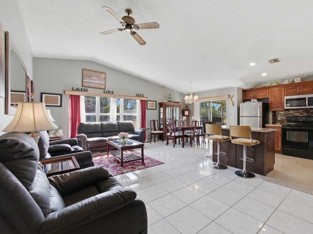 1285 Green Pine Boulevard, West Palm Beach, FL 33409