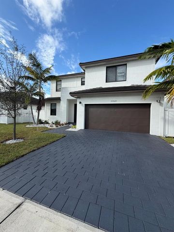 23520 SW 107th Ct, Homestead, FL 33032