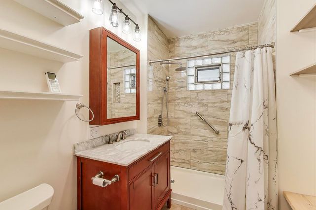 1001 Elgin Avenue, Forest Park, IL 60130