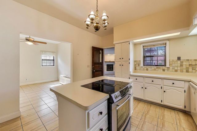 1001 Elgin Avenue, Forest Park, IL 60130