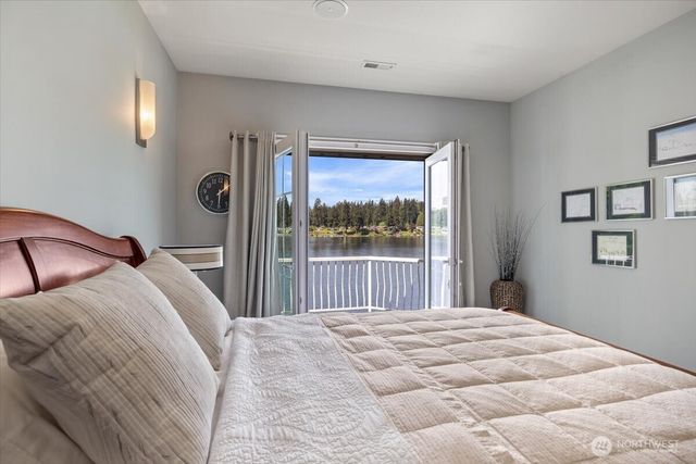 17319 191st Avenue NE, Woodinville, WA 98072