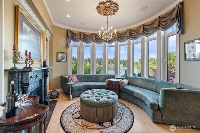 17319 191st Avenue NE, Woodinville, WA 98072