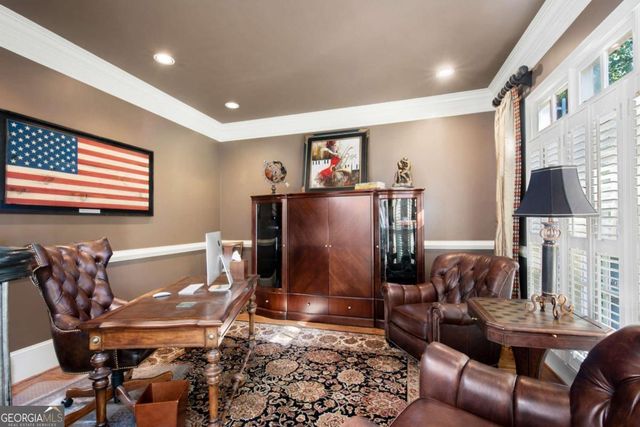 5950 Long Island Drive NW, Atlanta, GA 30328