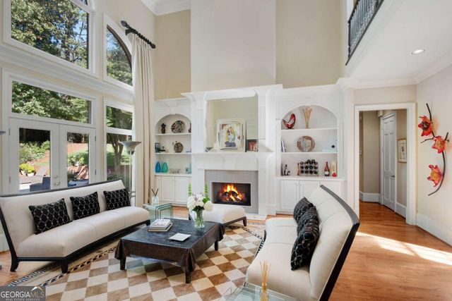 5950 Long Island Drive NW, Atlanta, GA 30328