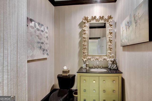 5950 Long Island Drive NW, Atlanta, GA 30328