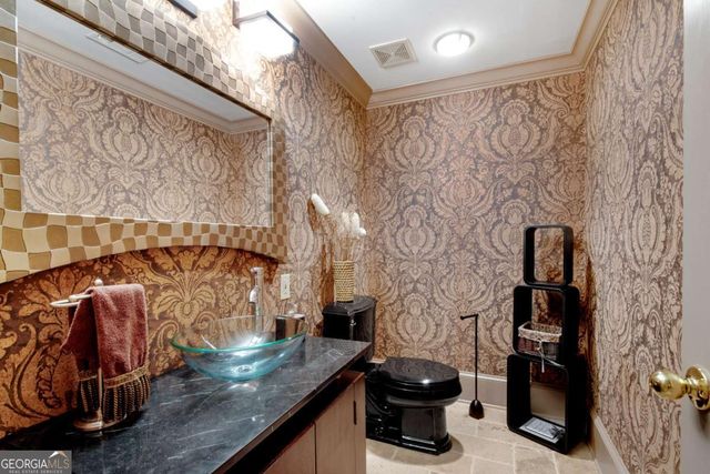 5950 Long Island Drive NW, Atlanta, GA 30328