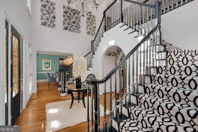 5950 Long Island Drive NW, Atlanta, GA 30328