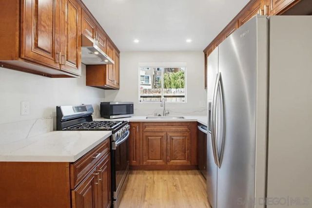5130 N River Rd Unit B, Oceanside, CA 92057