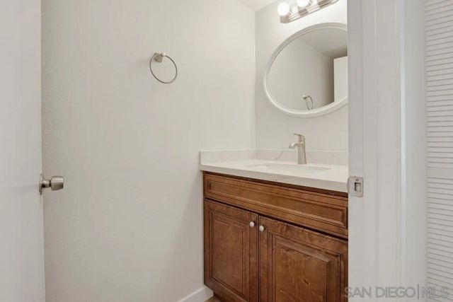 5130 N River Rd Unit B, Oceanside, CA 92057