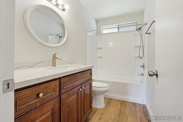 5130 N River Rd Unit B, Oceanside, CA 92057