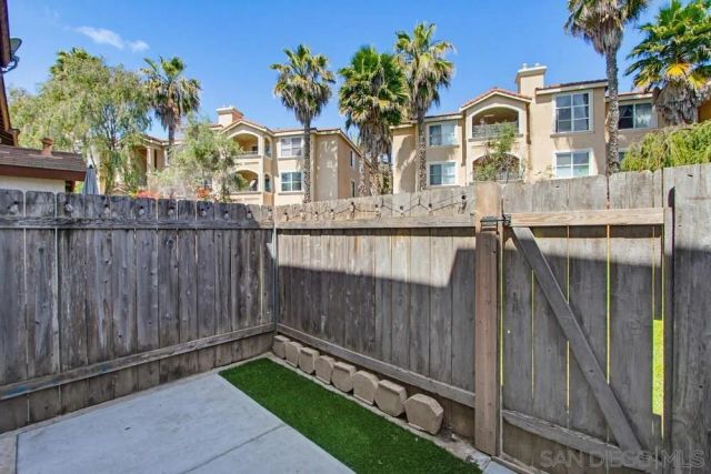 5130 N River Rd Unit B, Oceanside, CA 92057